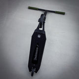Striker Ethic Pande Black Camo Custom Build - Svart/Grön-ScootWorld.se