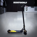 Striker Panda Freestyle Custom Build - Svart/Gold/Gul-ScootWorld.se