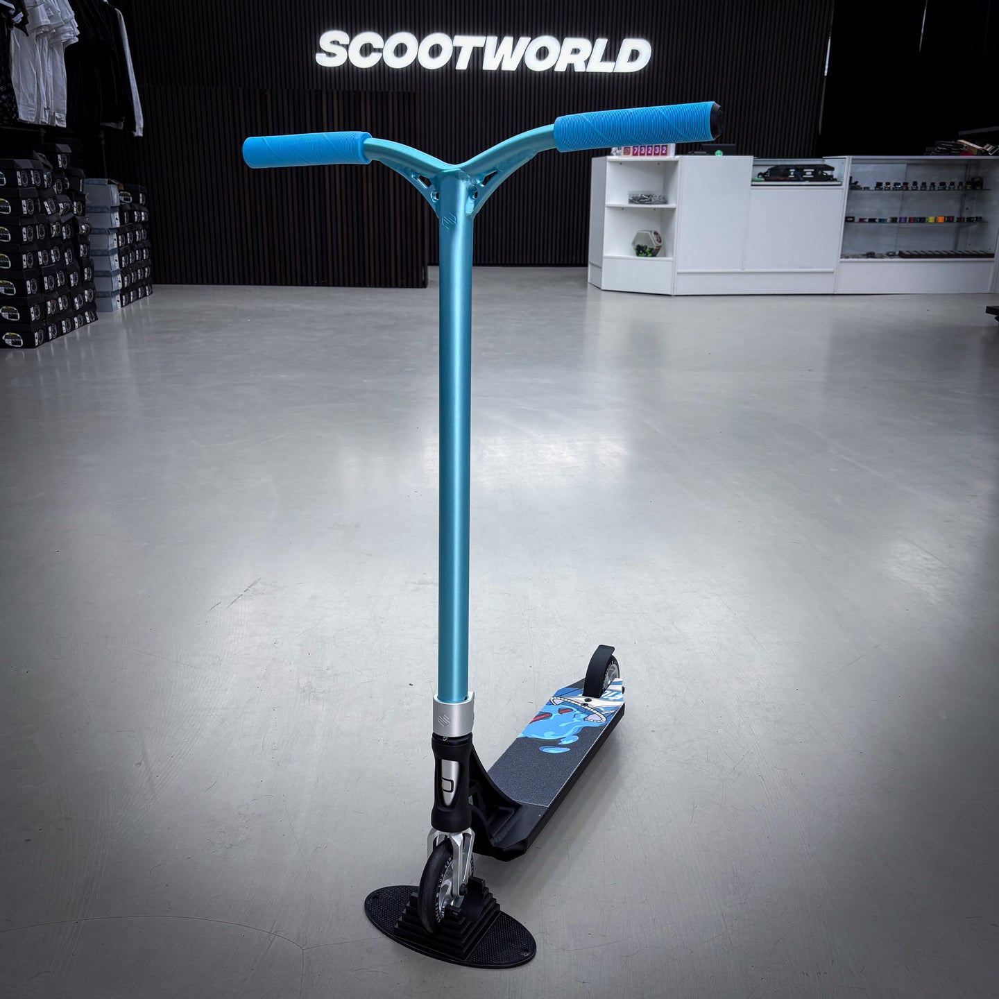 Striker Panda Freestyle Custom Build - Svart/Turkos/Silver-ScootWorld.se