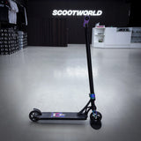 Striker Panda Freestyle Custom Build - Svart/Rainbow-ScootWorld.se
