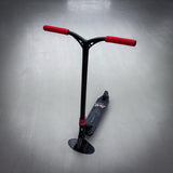 Striker Panda Freestyle Custom Build - Svart/Röd-ScootWorld.se