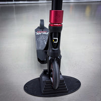 Striker Panda Freestyle Custom Build - Svart/Röd-ScootWorld.se