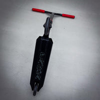 Striker Panda Freestyle Custom Build - Svart/Röd-ScootWorld.se