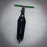 Striker Ethic Pandemonium Custom Build - Svart/Grön-ScootWorld.se