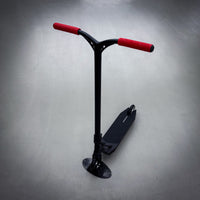 Striker Ethic Pandemonium Custom Build - Svart/Röd-ScootWorld.se