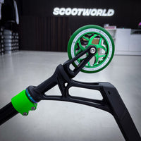 Striker Ethic Pande Custom Build - Svart/Grön-ScootWorld.se