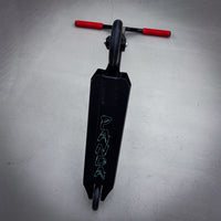 Striker Panda Custom Build - Svart/Röd-ScootWorld.se