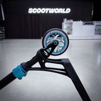 Striker Ethic 460mm Black Teal Custom Build - Svart/Turkos-ScootWorld.se