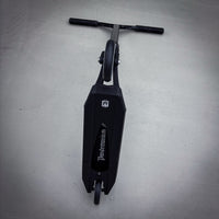 Striker Ethic Black Custom Build - Svart-ScootWorld.se
