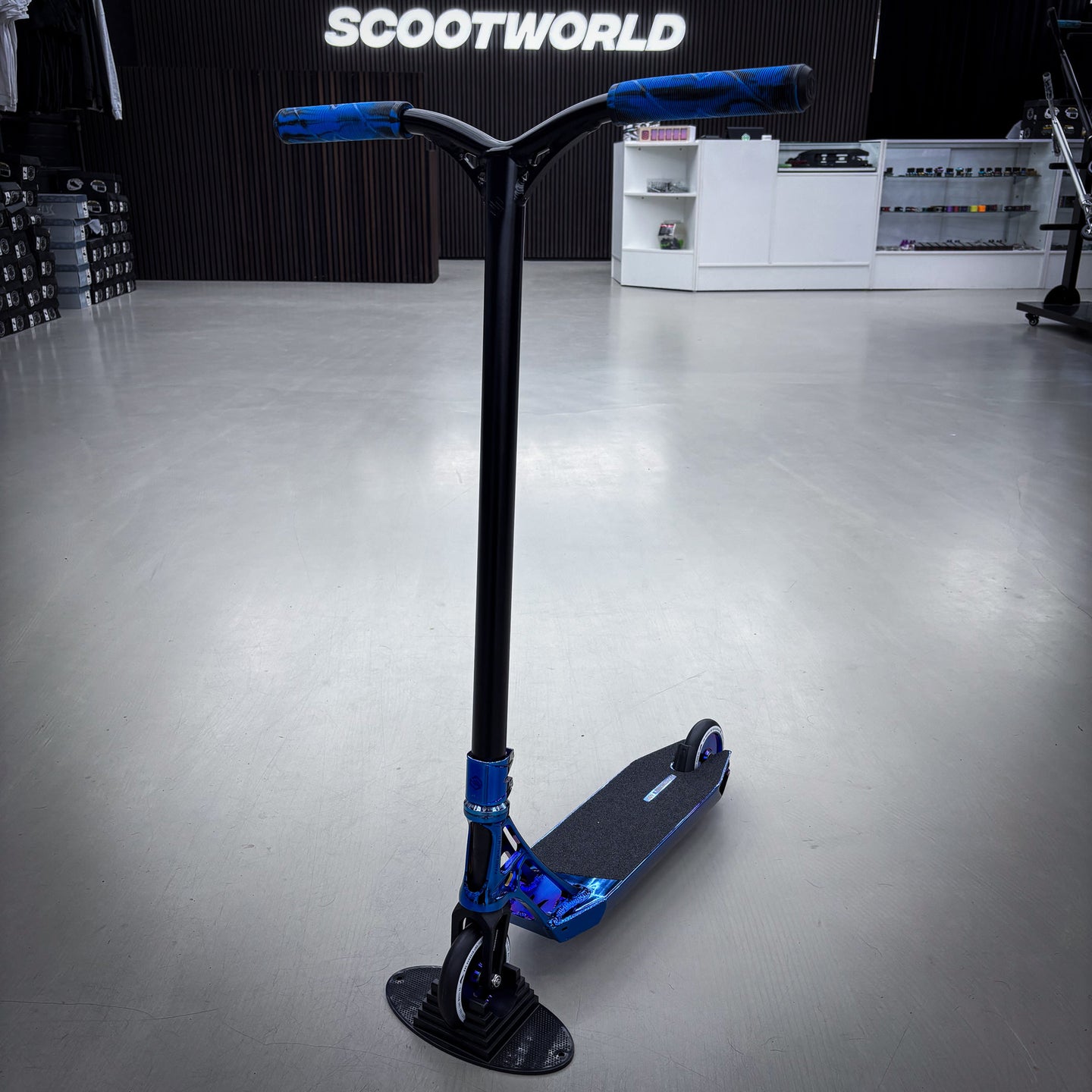 Striker Ethic Chrome Blue Custom Build - Blå/Svart-ScootWorld.se