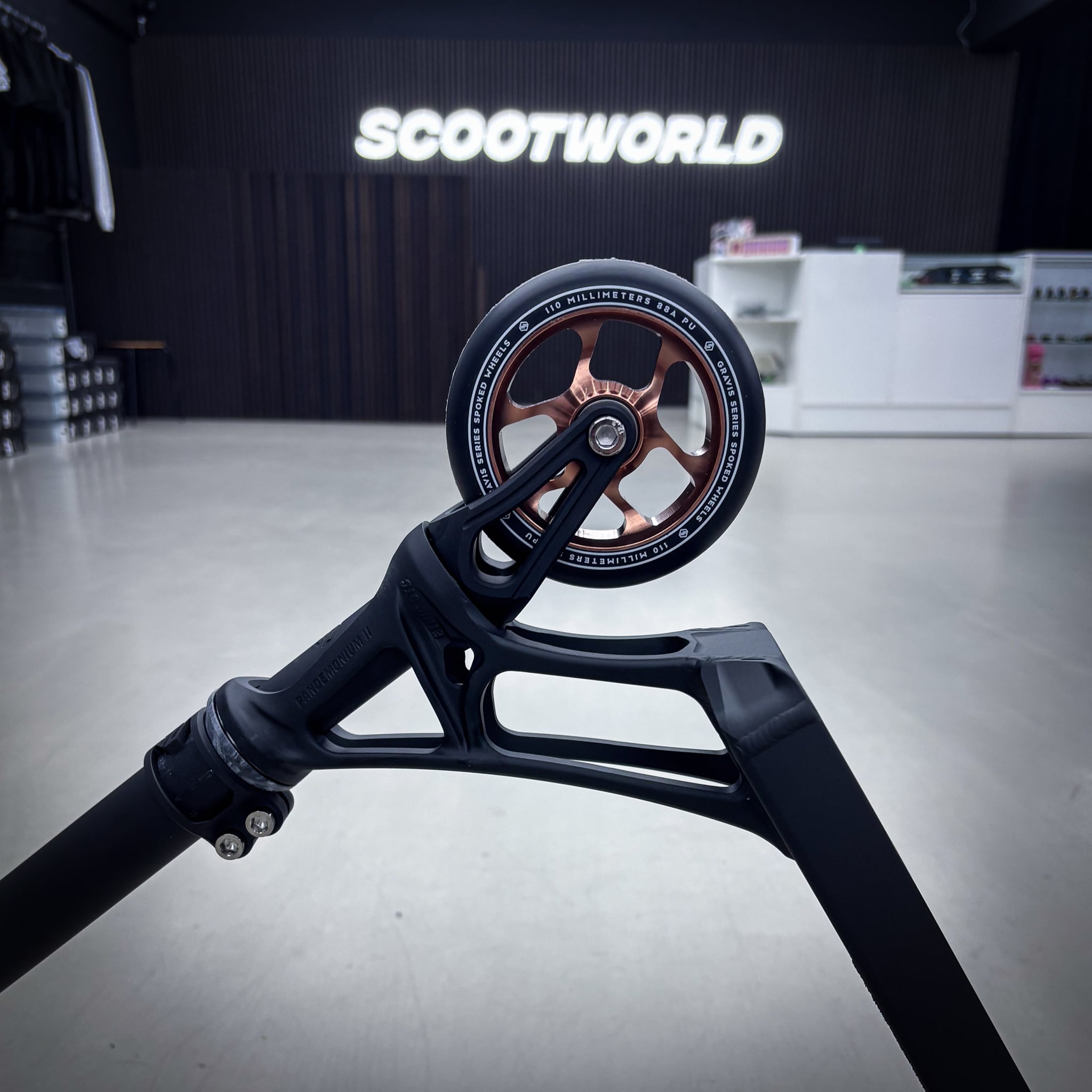 Ethic Black Boxed Custom Build - Svart