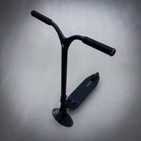 Ethic Black Custom Build - Svart