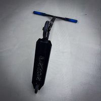 Striker Panda Custom Sparkcykel - Svart/Blå-ScootWorld.se