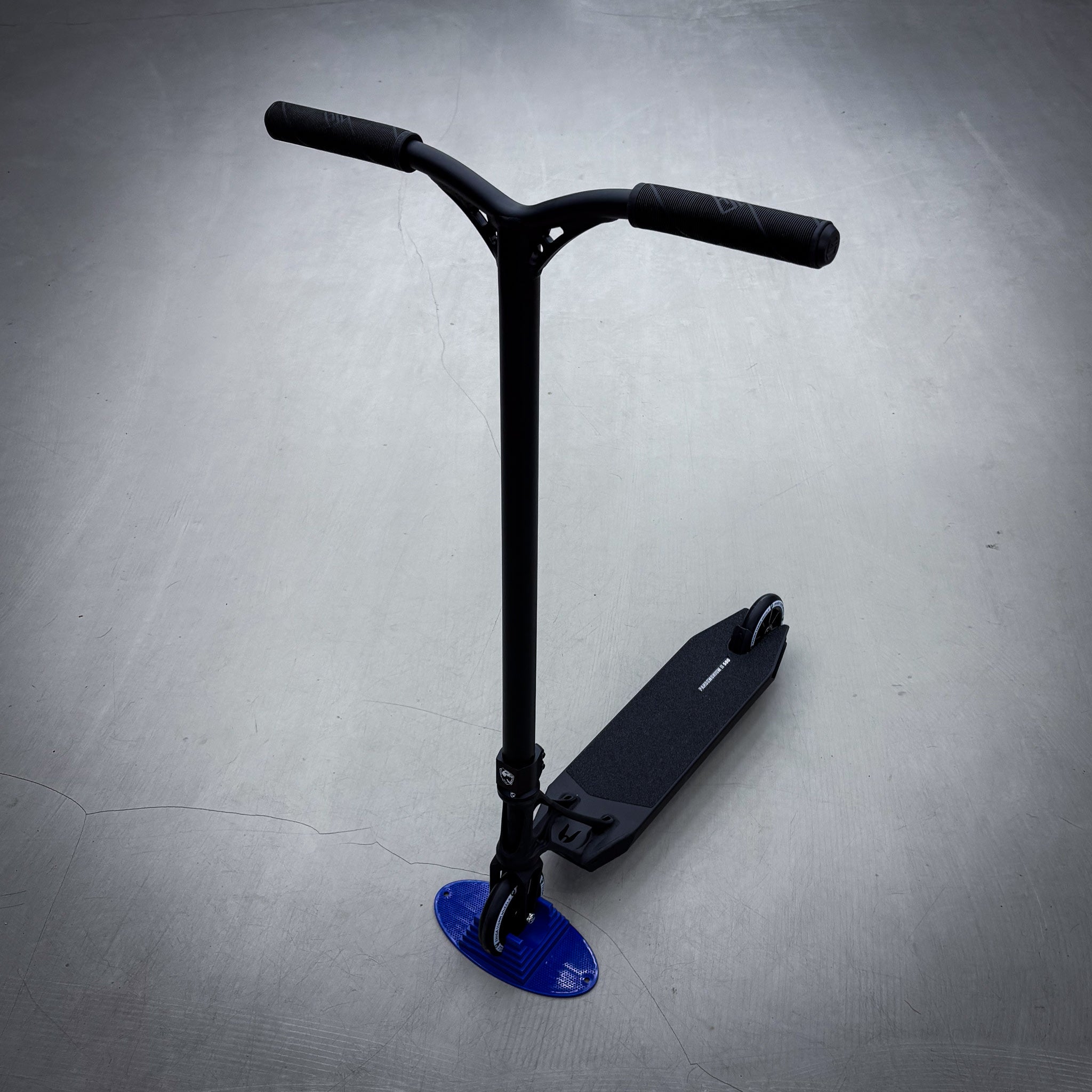 Striker Ethic Pande Black Custom Trick Sparkcykel - Svart