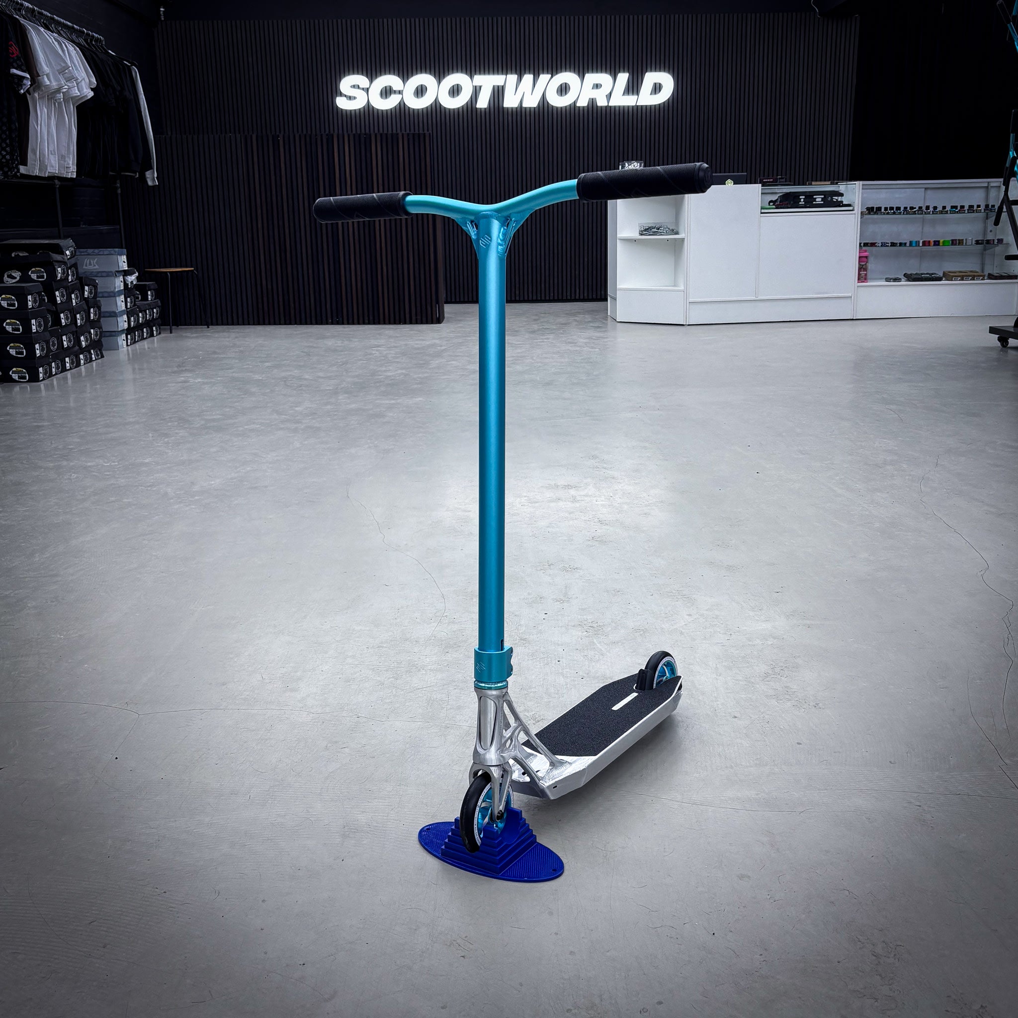 Striker Pande Raw/Teal Essence Custom Sparkcykel - Raw/Turkos-ScootWorld.se