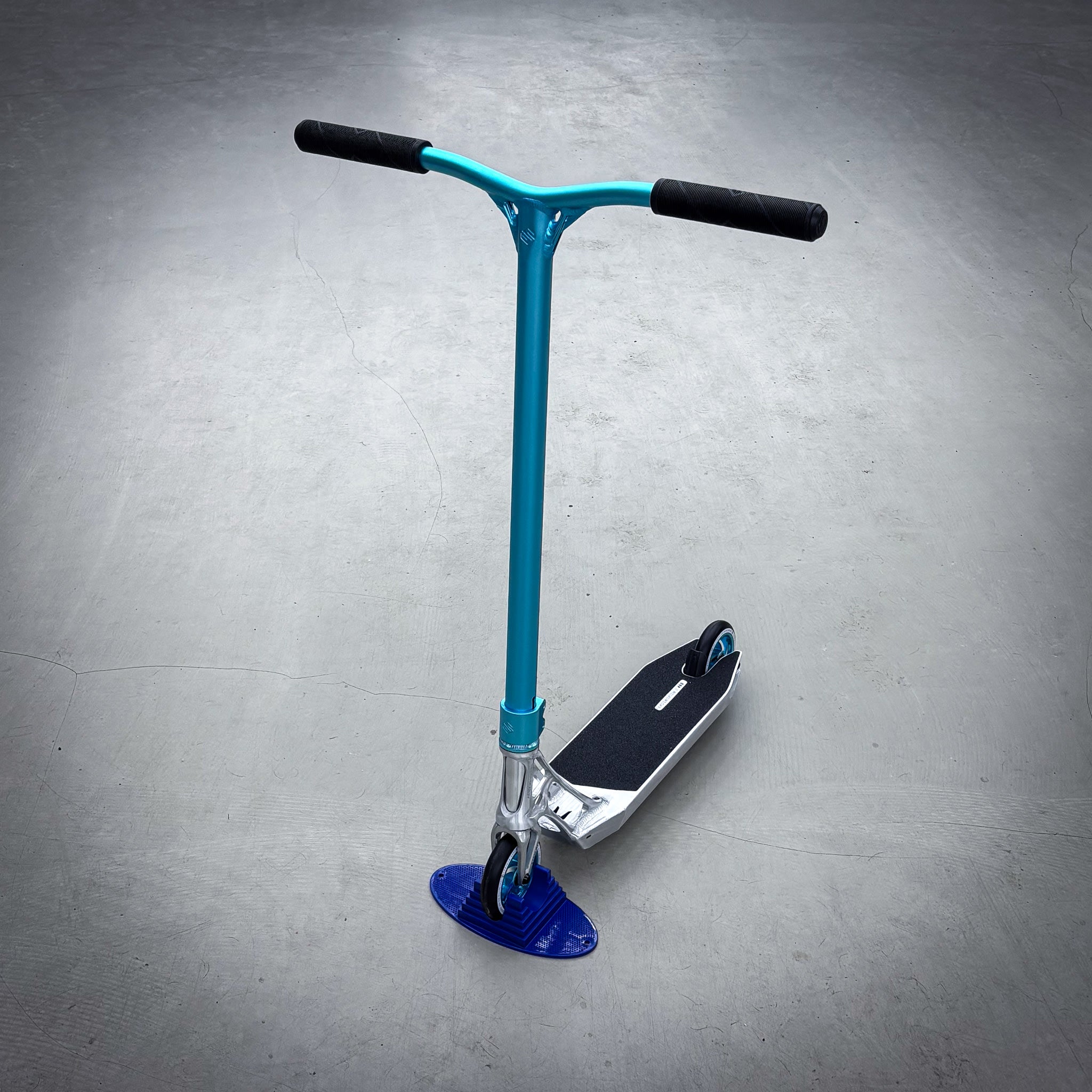 Striker Pande Raw/Teal Essence Custom Sparkcykel - Raw/Turkos-ScootWorld.se
