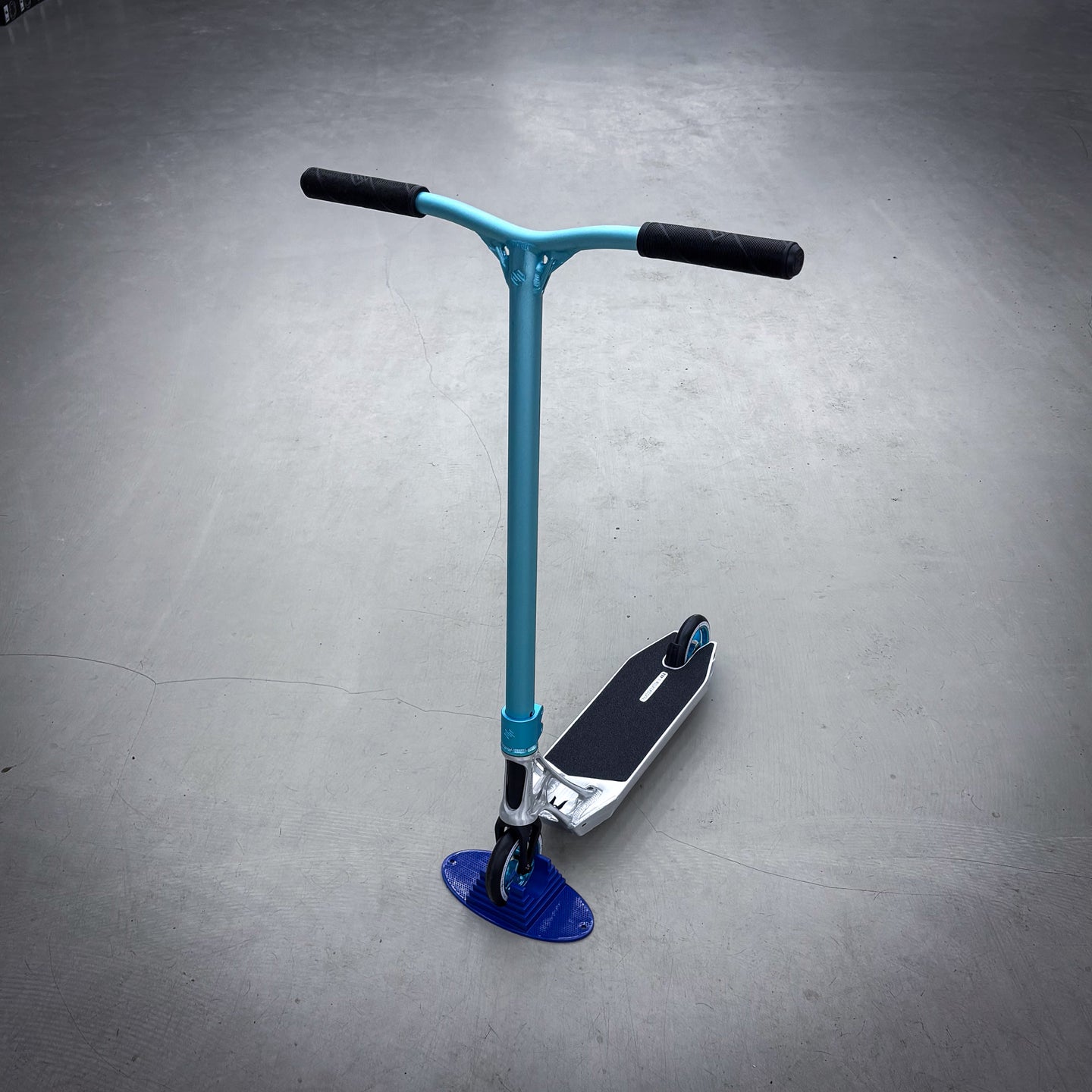 Striker Pande Raw/Teal/Black Custom Sparkcykel - Raw/Teal/Black-ScootWorld.se