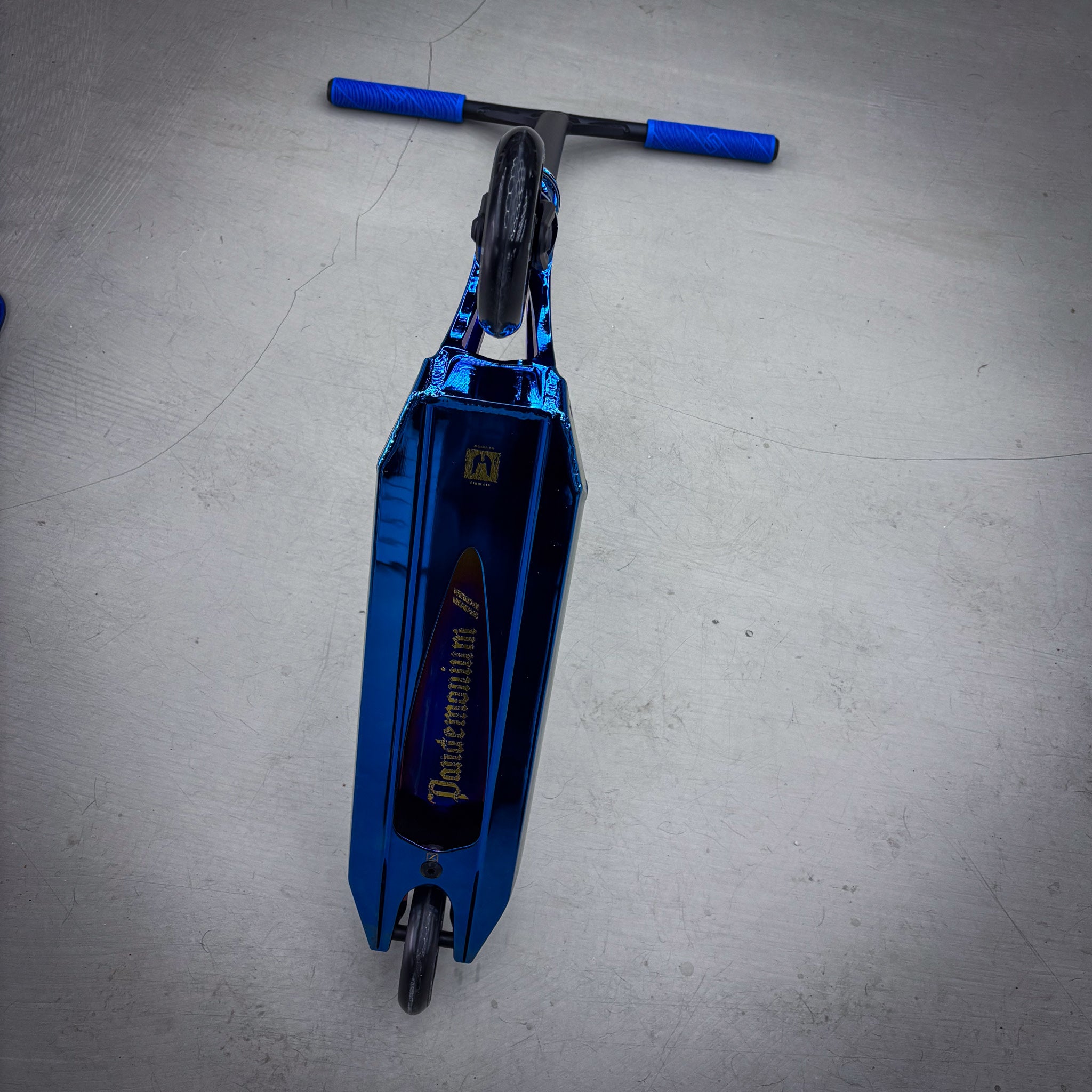 Ethic Blue Chrome Lux Custom Sparkcykel - Blå Chrome-ScootWorld.se