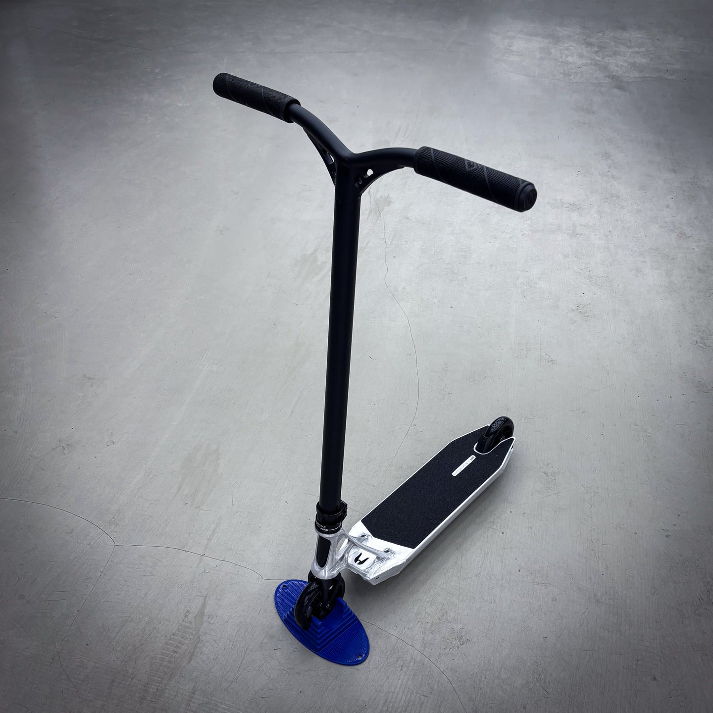 Ethic Raw/Black Lux Custom Sparkcykel - Raw/Svart-ScootWorld.se