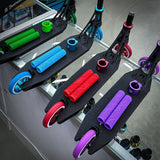Striker Ethic Pande Custom Build - Svart/Grön-ScootWorld.se
