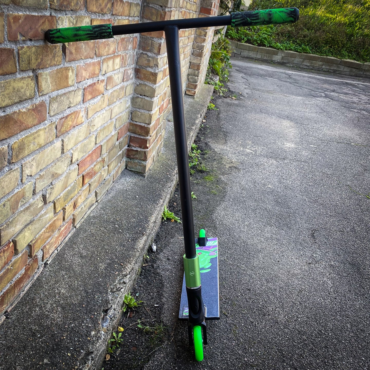 ScootWorld Black/Green Street Custom Build - Black/Green