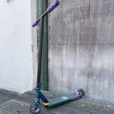 ScootWorld Gravis Custom Build Trick Sparkcykel - Black/Rainbow