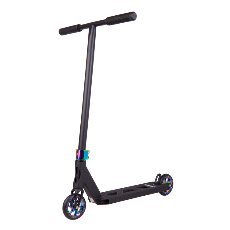 Striker Essential Trick-Sparkcykel - Black/Rainbow